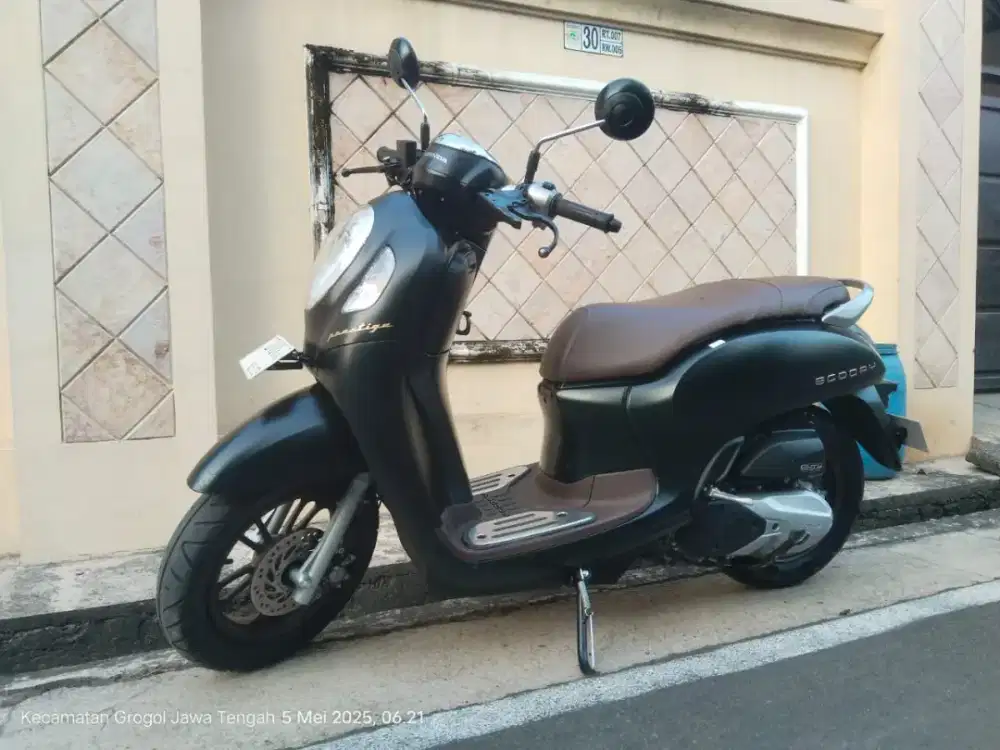 Scoopy 2024 prestige hitam doff ad skh