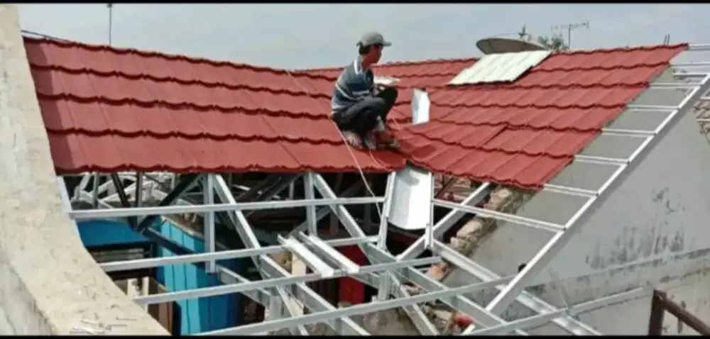 Genteng metal pasir rangka galvalum kanal C 75