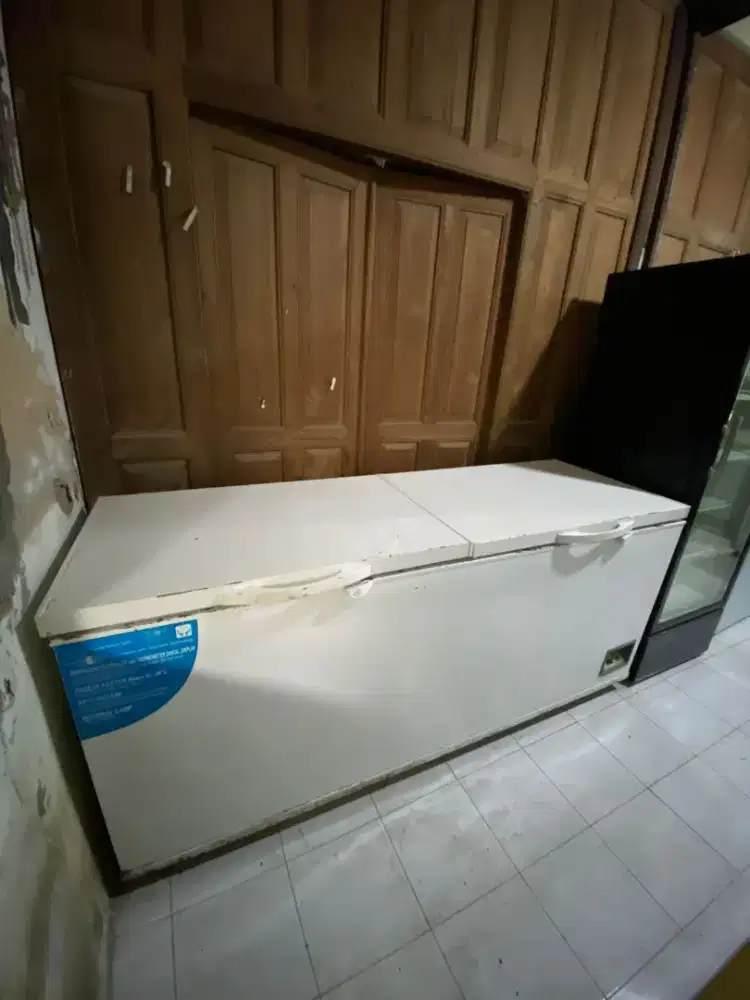 Freezer Box Gea 750L