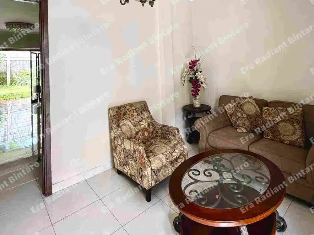 Dijual Rumah Bagus Bergaya Eropa Di Discovery Bintaro Sek 9