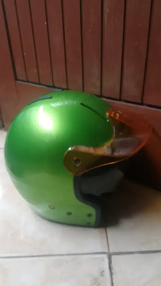 HELM RETRO DECO
