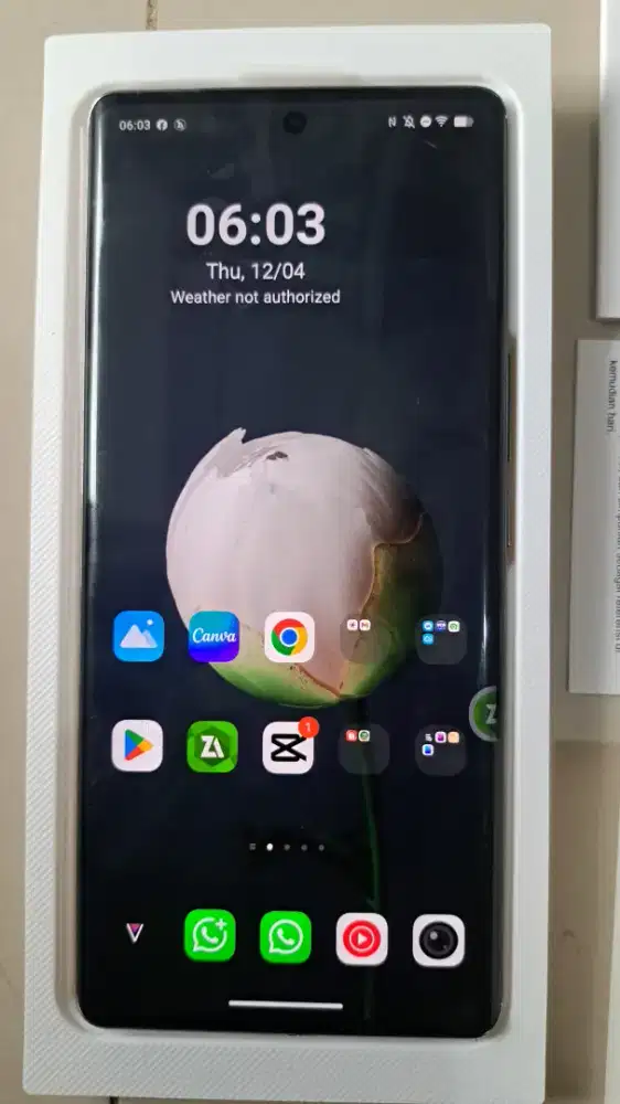 Vivo V27 5G Ram 8+8 / 256Gb Fullset Mulus Flowing Gold