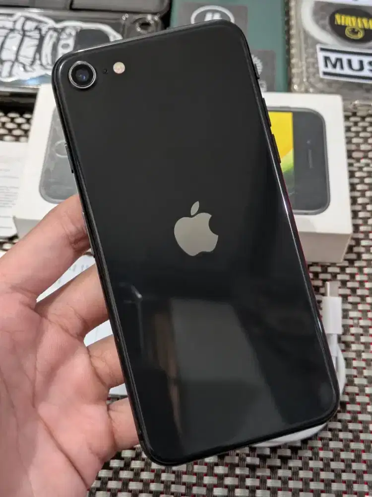 Iphone SE 2020 (Gen 2) 64GB Ex iBox