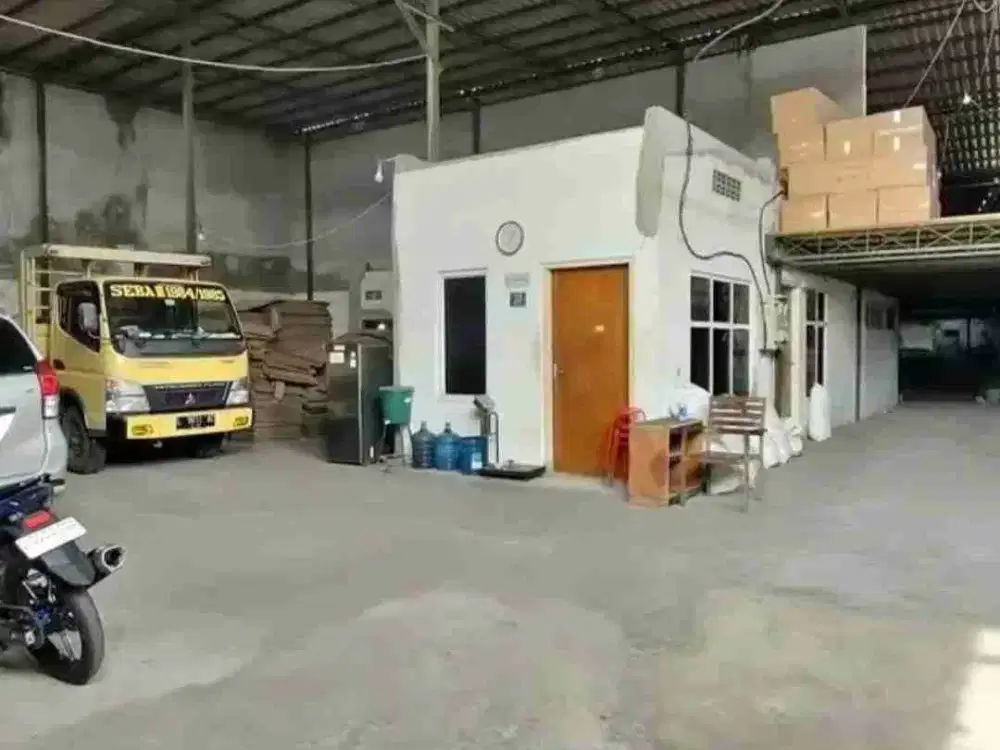 Dijual Gudang Surabaya daerah Kedung Cowek 
Surabaya Utara