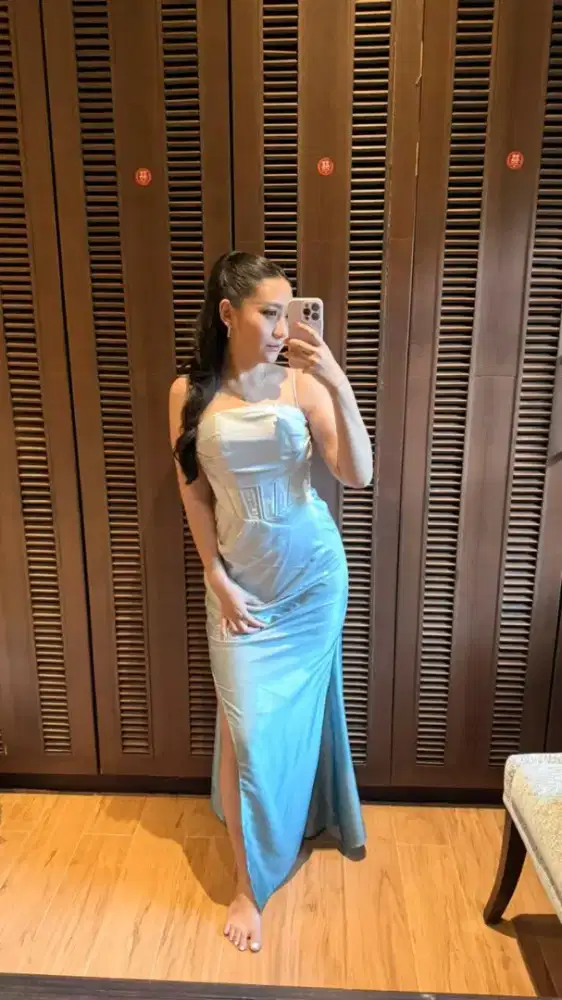 Dicari penjahit wanita