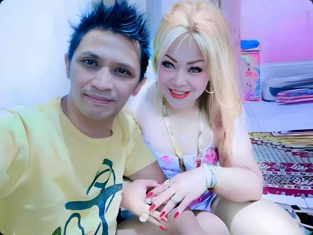 Menerima pesanan nasi goreng