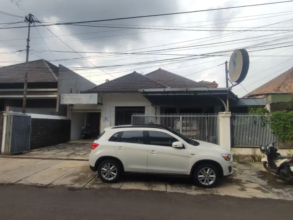 Murah! Rumah Terawat Sayap Riau Bandung cocok untuk Hunian/Kantor