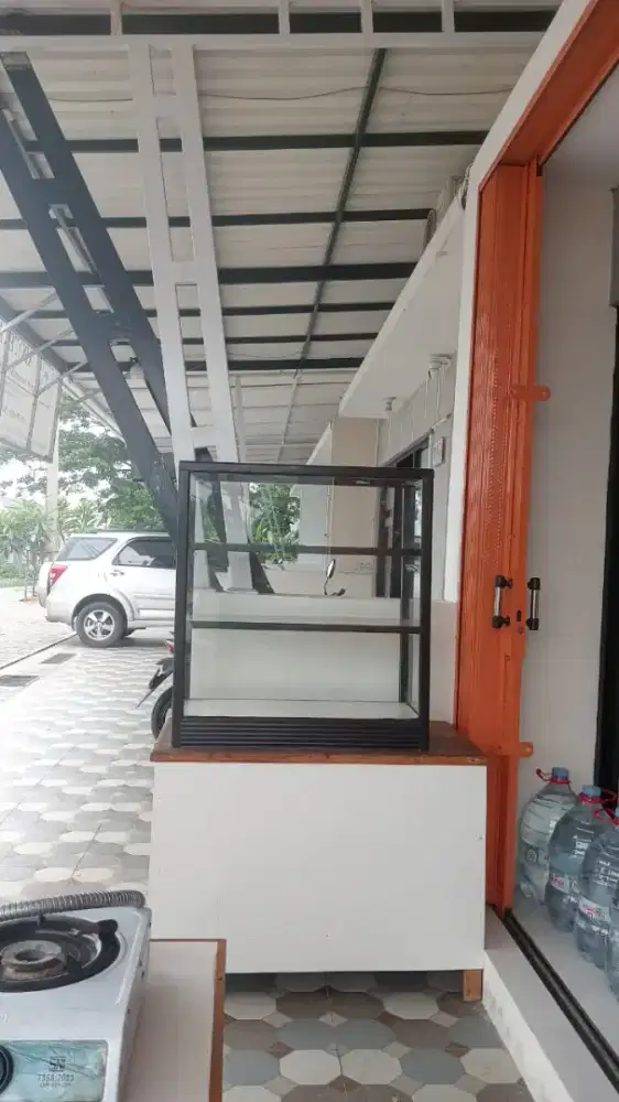 Etalase ukuran panjang 80cm