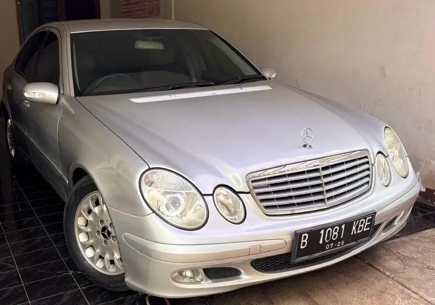 Mercy e260 elegant 2004