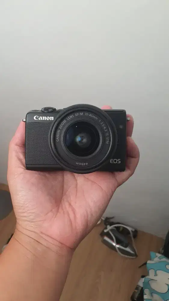 Canon M100 Lensa Kit MURAH kondisi mulus