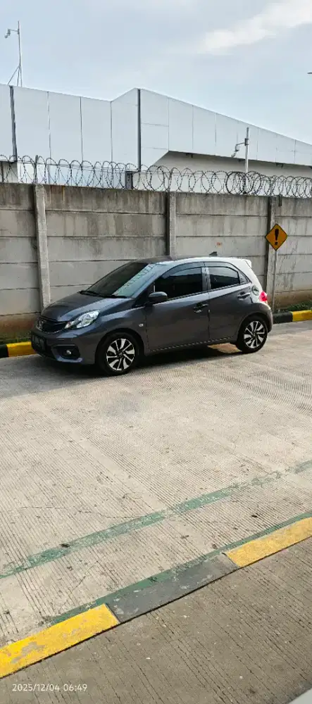 Honda Brio Metic 2016 mulus