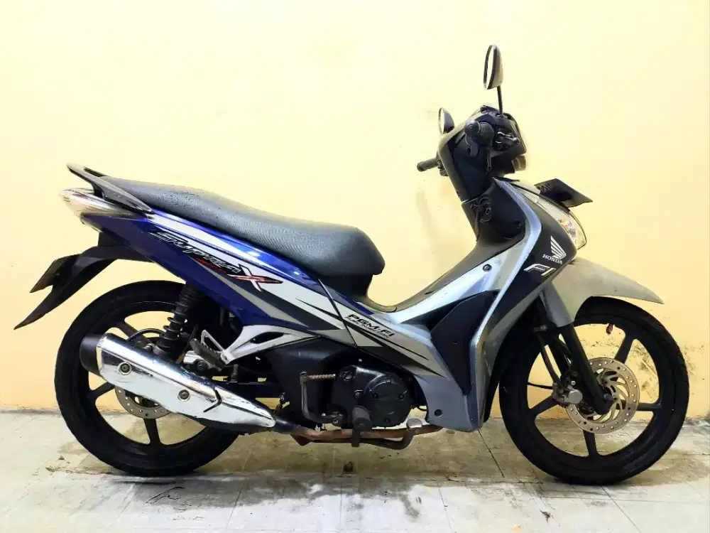 Honda Supra X 125 Helm in Tahun 2011