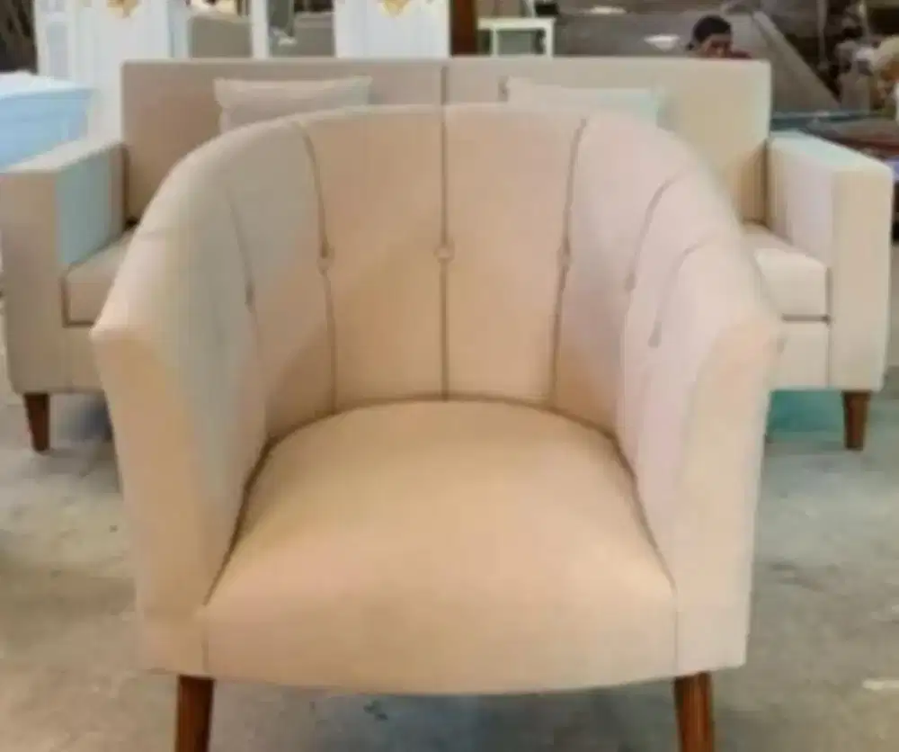 Kursi dijual murah pokok laku