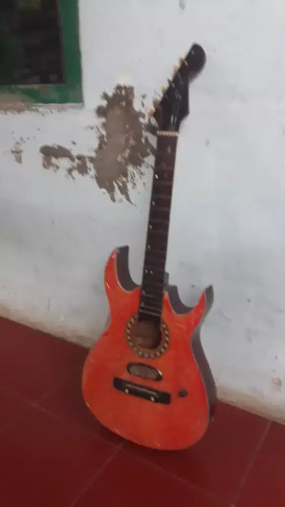 Jual gitar Yamaha g452 dijual karna sdah tidak terpakai