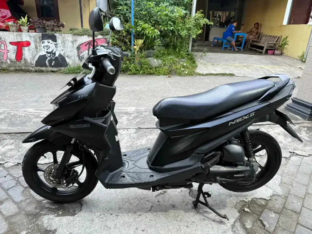 Nex 2 hitam doff THN 2019 plat AB kota