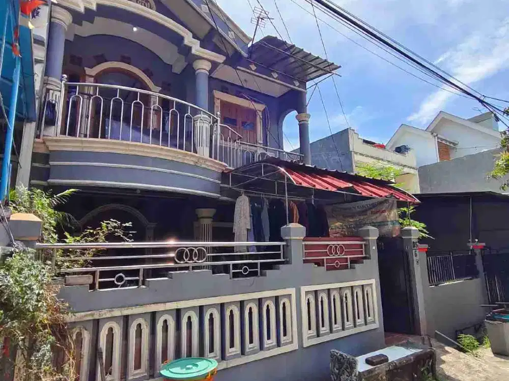 LUAS & NYAMAN! Rumah 2 Lantai 5+1 KT, LB 130m² Dalam Komplek Cilincing, Bebas Banjir