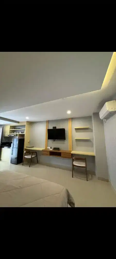 Altuz Apartemen , Seturan