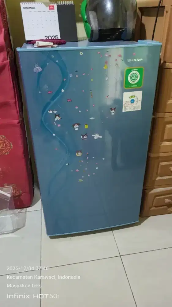 Dijual cepat' lg BU kulkas 1 pintu merk Sharp type kirey