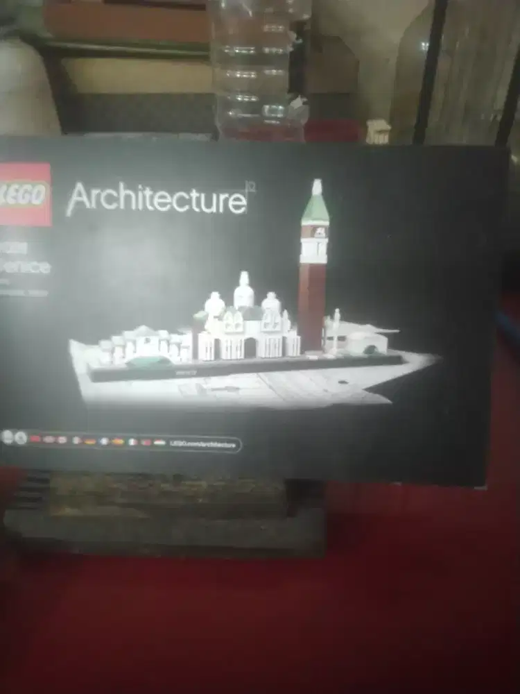 Aneka katalog produk LEGO