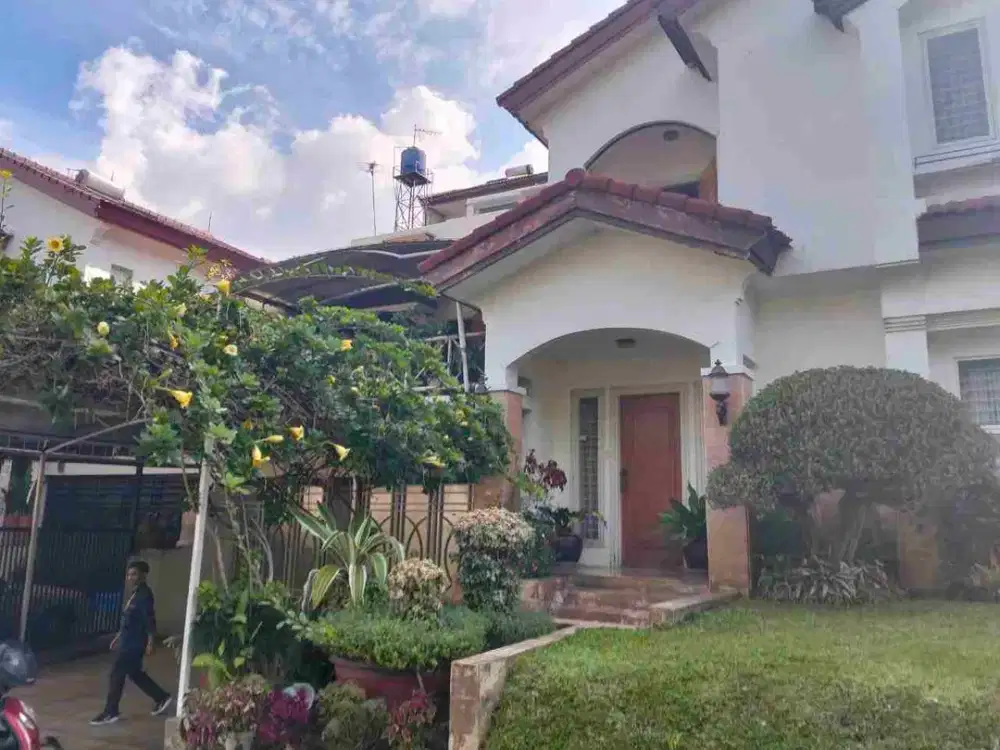 Rumah Mewah Alamanda Sayap Dago Tubis Bandung Utara