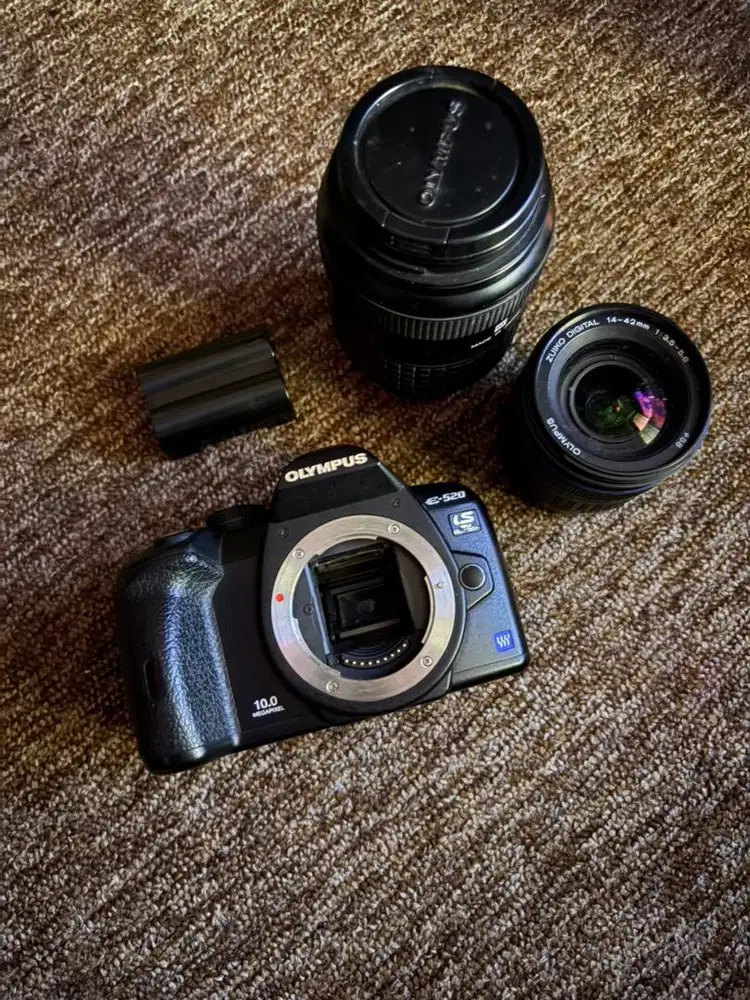 DIJUAL CEPAT KAMERA DIGITAL OLYMPUS e520 LENSA TELE & KIT