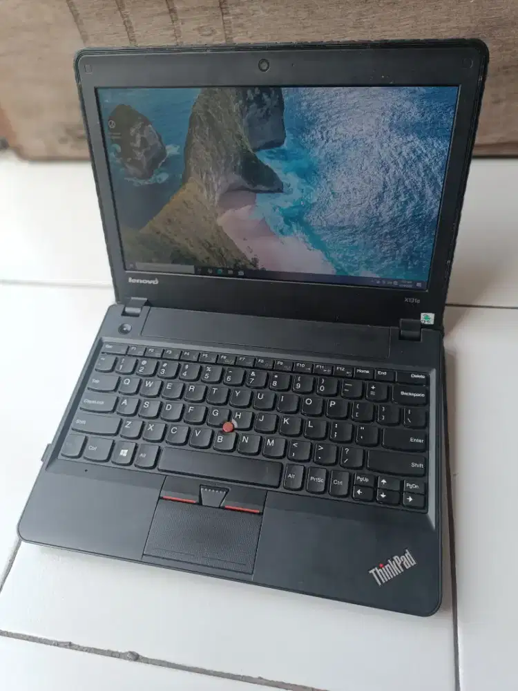 DIJUAL: Laptop Lenovo ThinkPad X131e, SSD 128