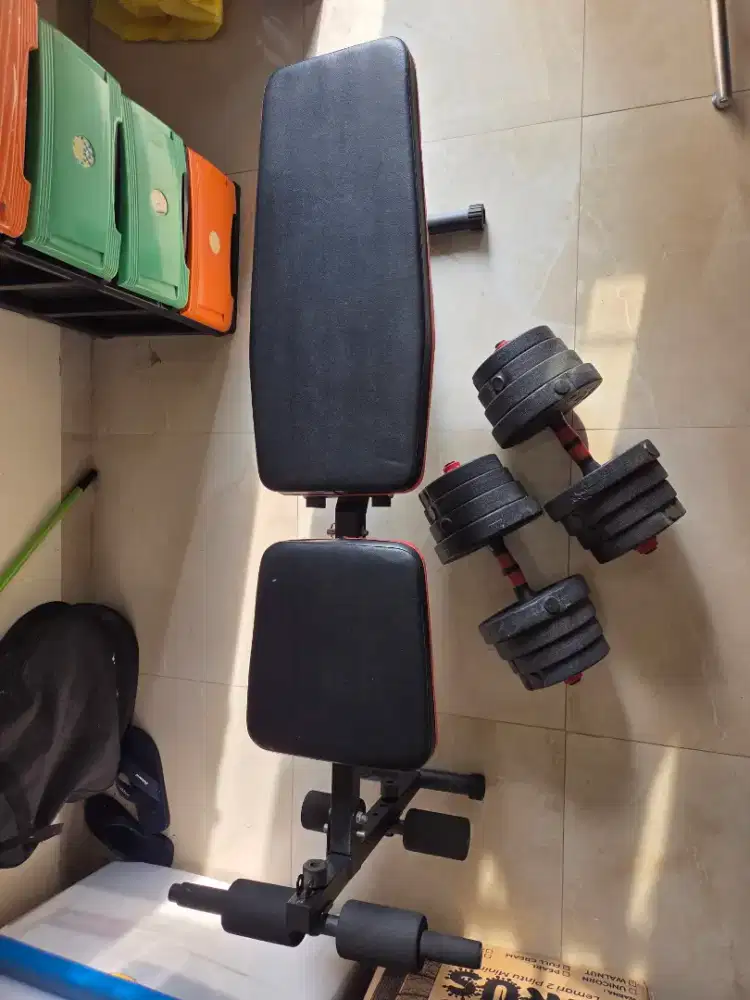 Dijual dumbell dan kursi fitnes gym