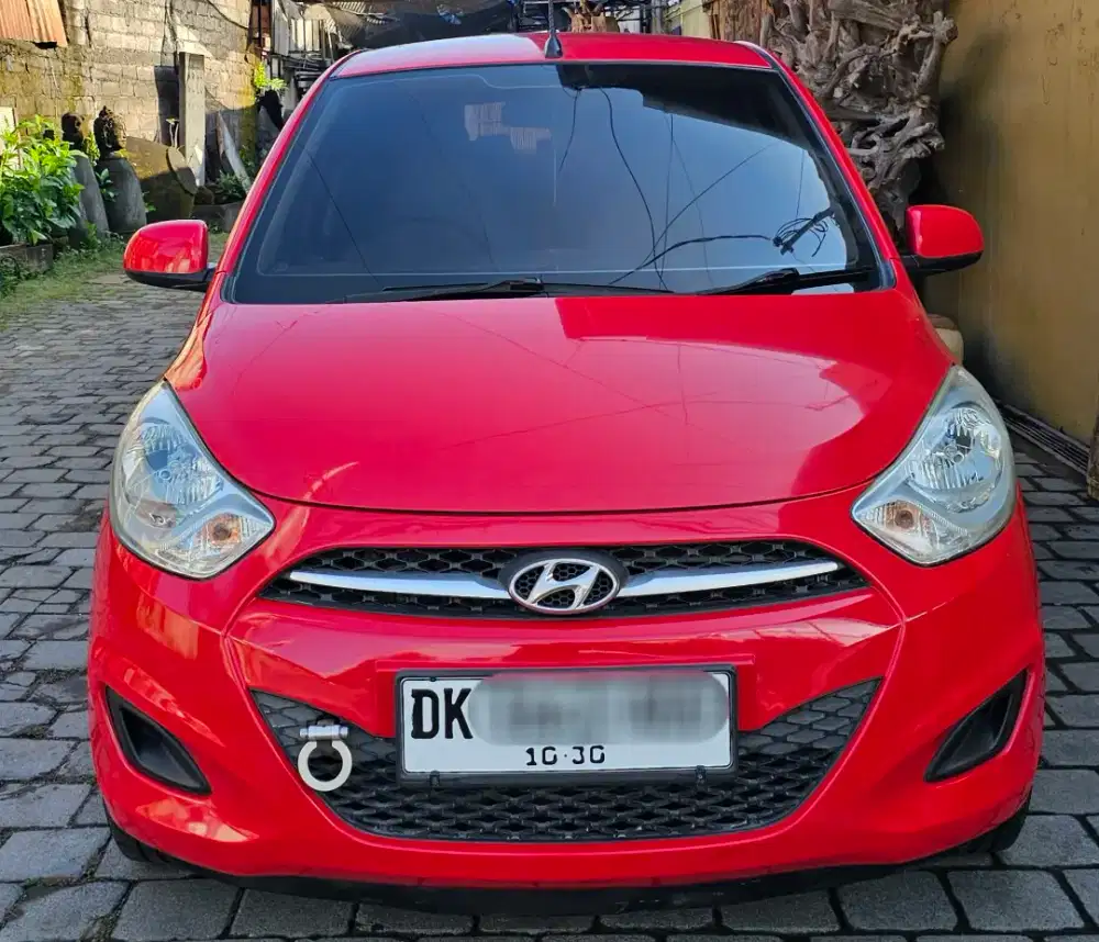 Hyundai i10 AT Asli Bali