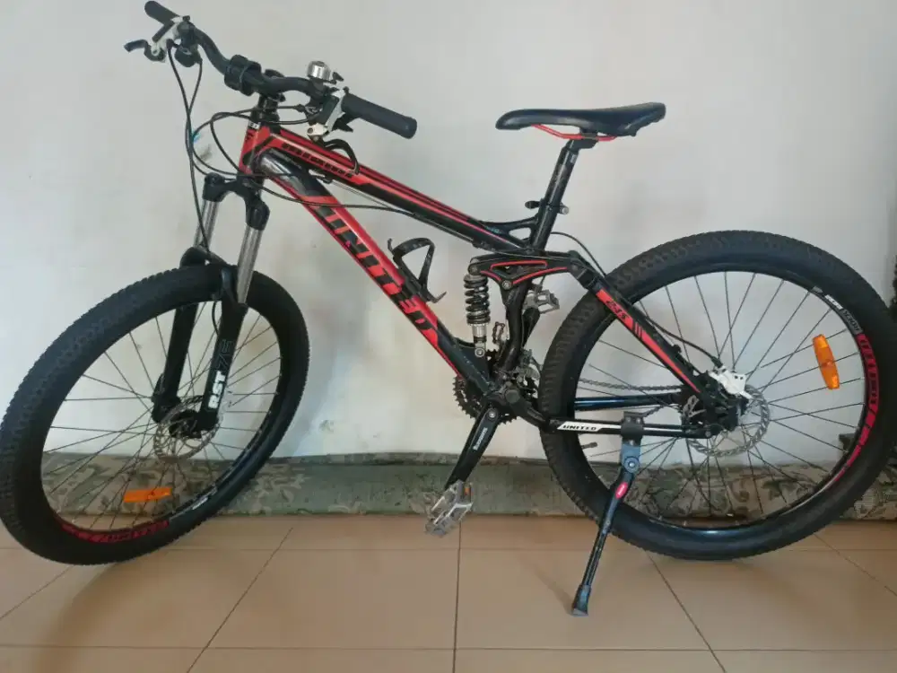 FOR SALE MTB UNITED