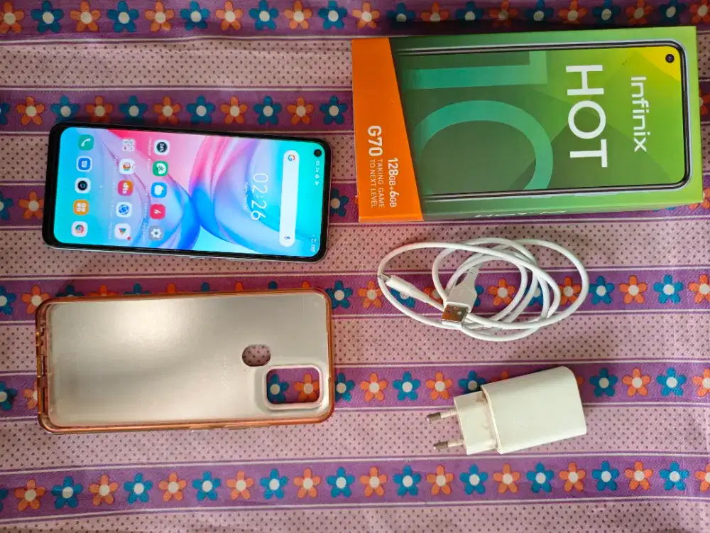 Infinix Hot 10 – RAM 6GB / ROM 128GB – Fullset | Mulus Pemakaian Cewek