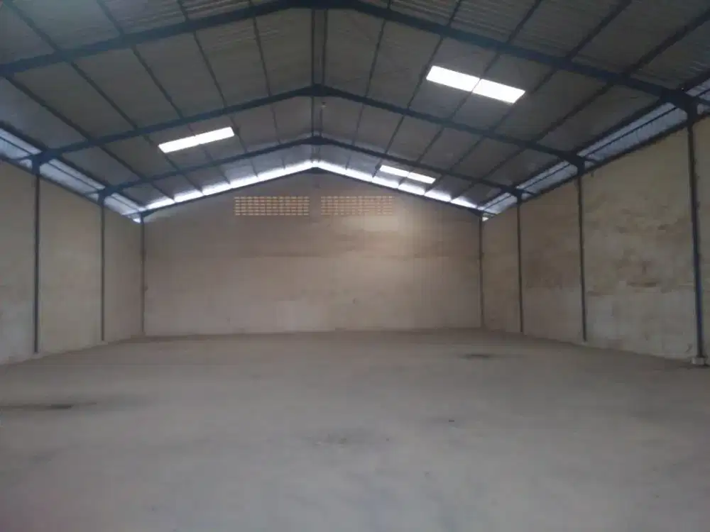 Disewakann 2 gudang, luas 1000 dan 850 di Kawasan Industri Candi / gatsu, kota Semarang