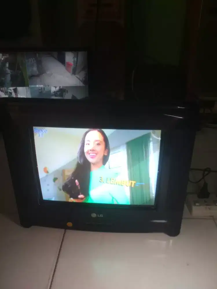 tv tabung LG 14