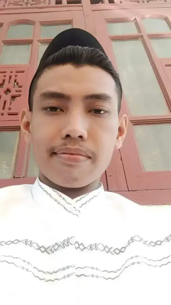 Butuh pekerjaan yang halal