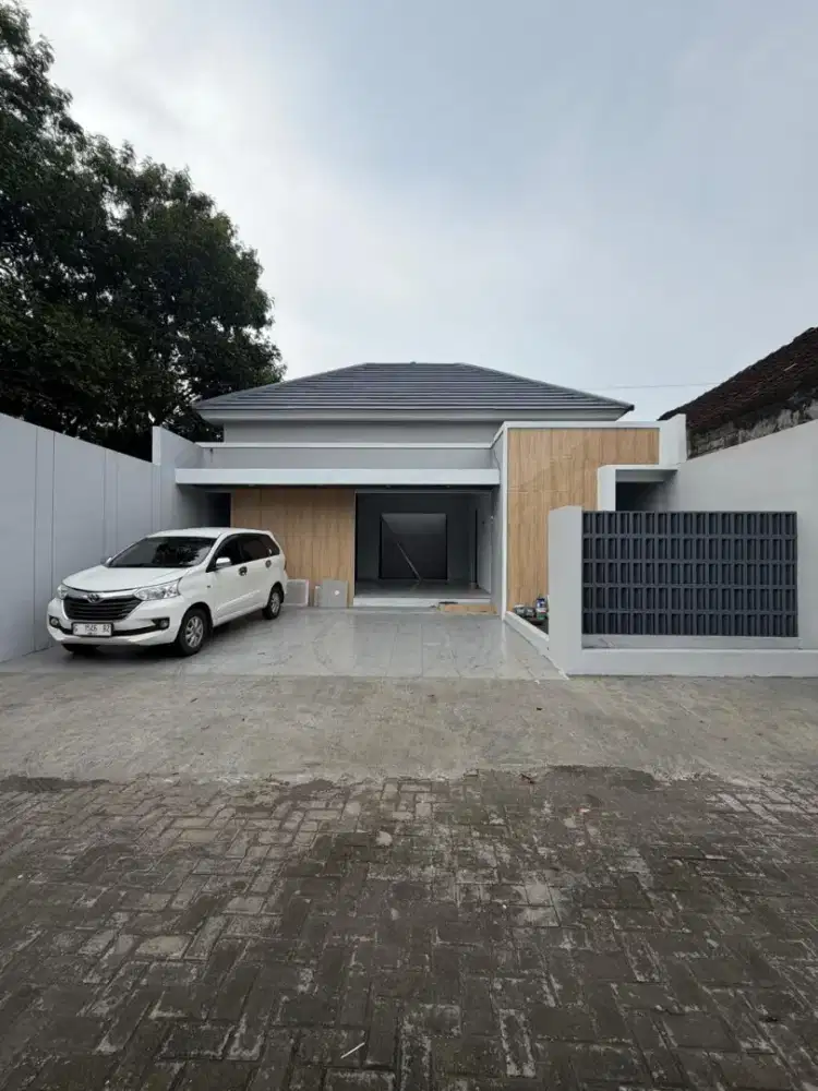 RUMAH CANTIK DI DEKAT SD MODEL WEDOMARTANI NGEMPLAK SLEMAM