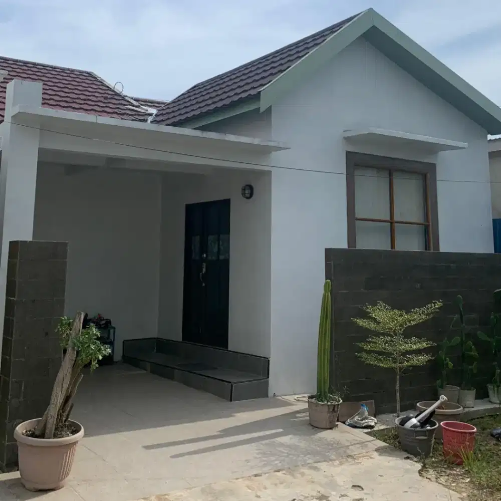Di sewakan rumah beserta fasilitas