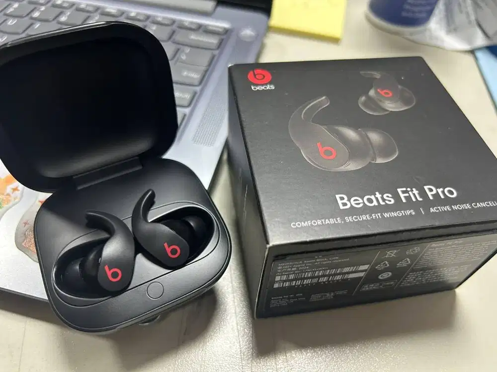 Beats Fit Pro True Wireless Earbuds-BLACK