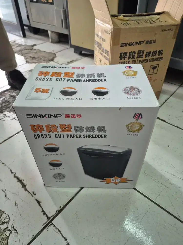 Mesin hitung uang merk : Sinkip