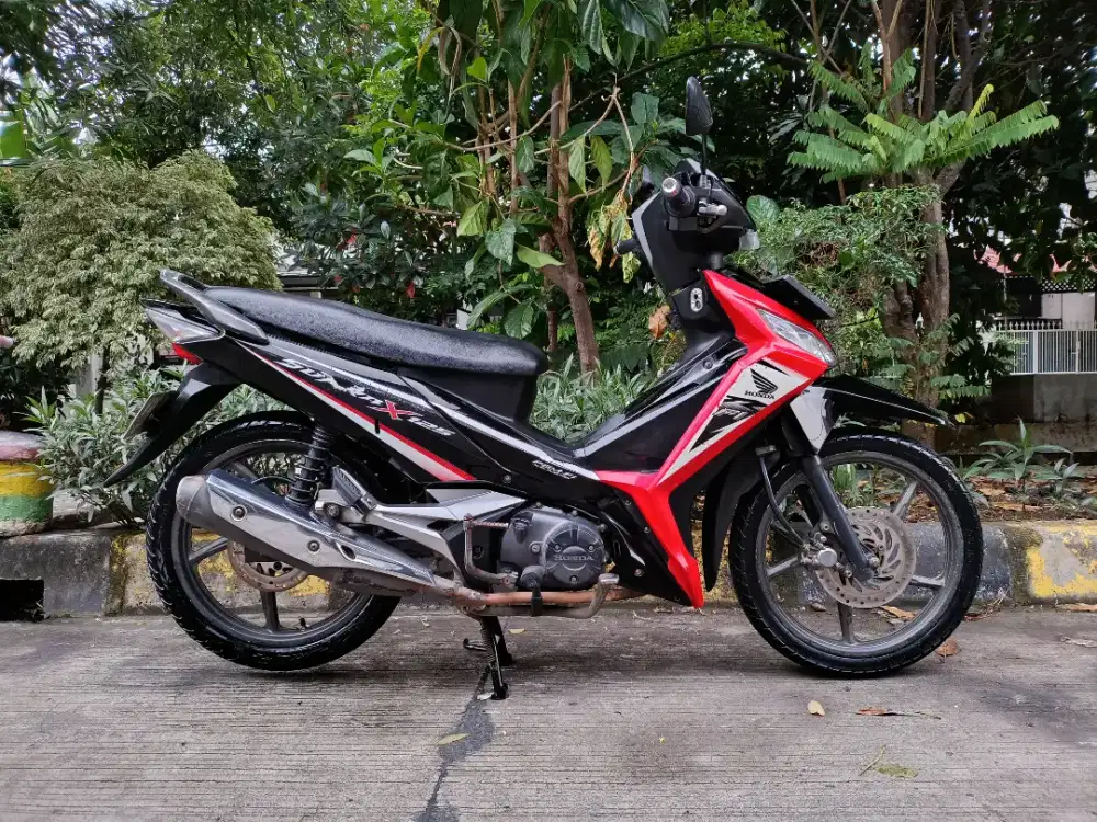 Honda Supra X 125 FI CW DD 2017 Pajak Panjang