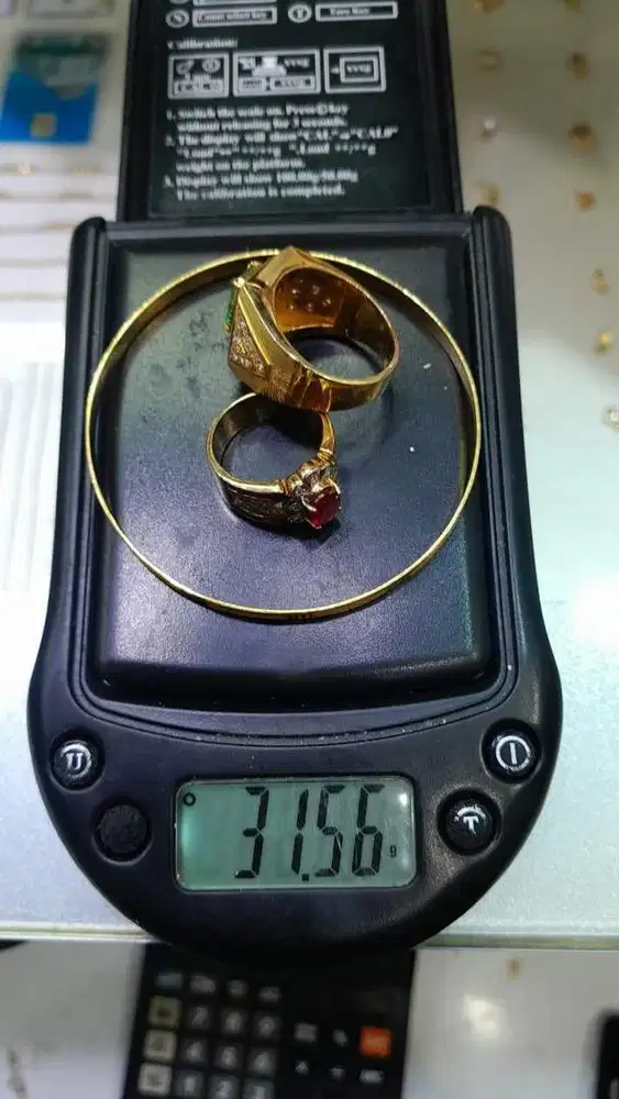 Terima jual beli emas dan berlian