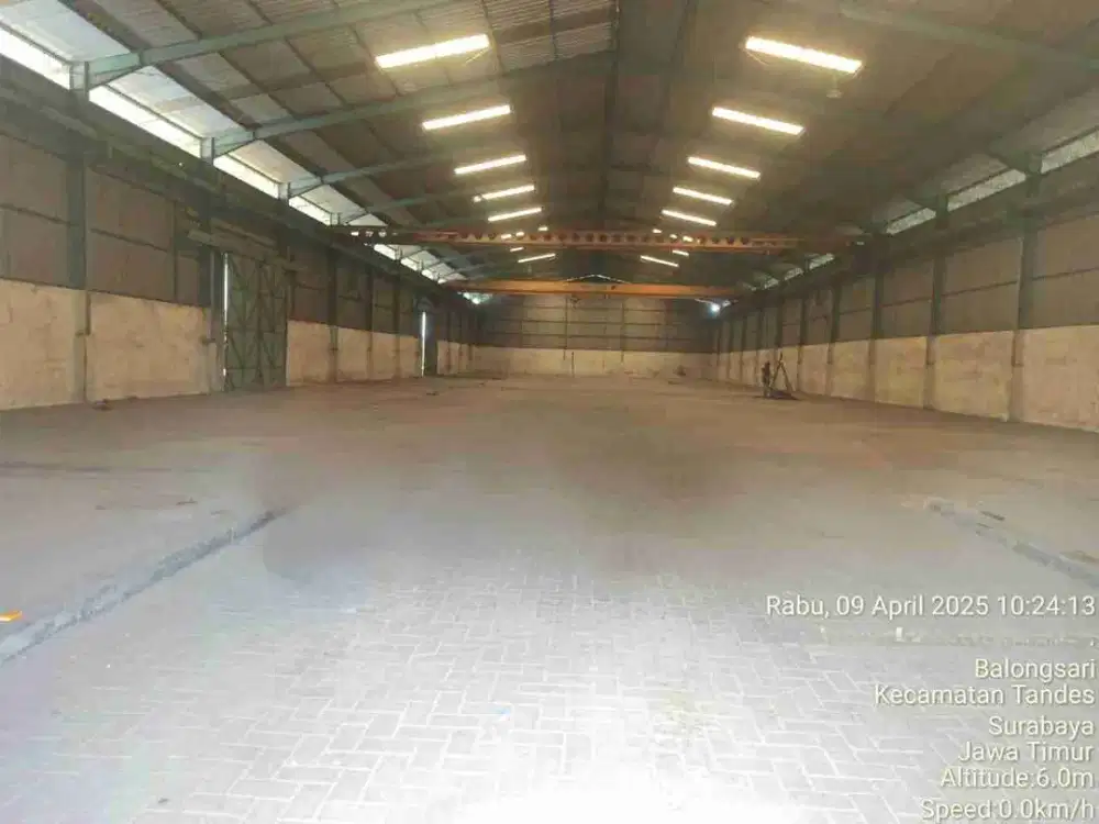 Disewakan Gudang siap pakai dekat tol Margomulyo Indah