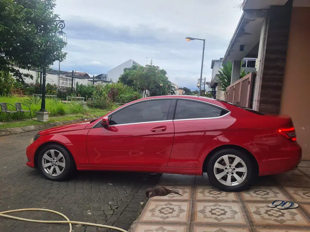 Mercedes-Benz C180 2013 Bensin