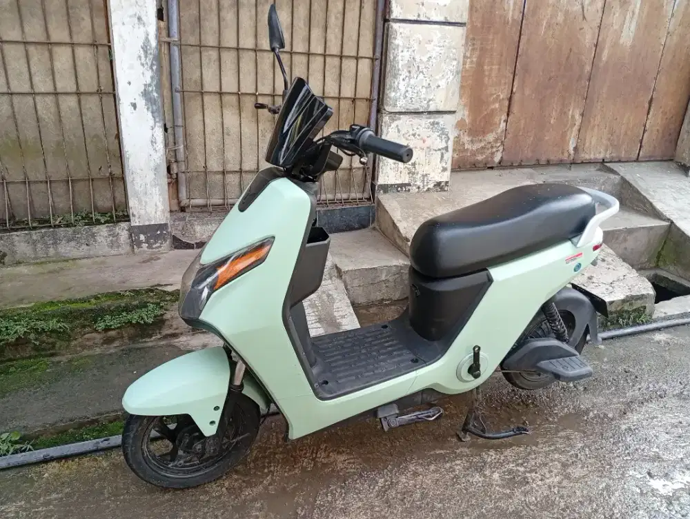 Sepeda listrik Uwinfly D70 istimewa