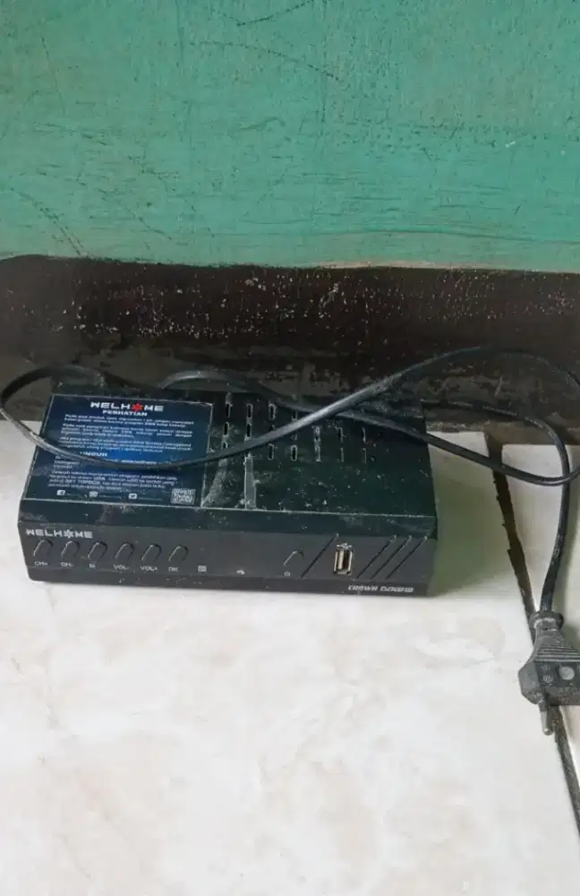 STB Merk WELHME warna hitam