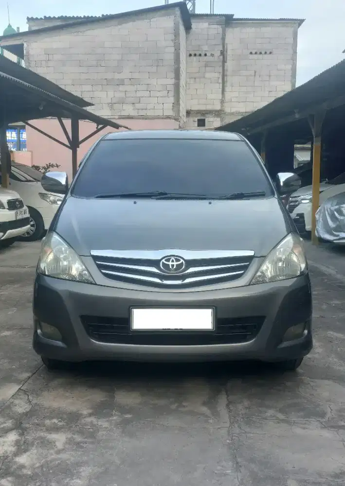 innova v 2.0 at luxsury th 2011 captainshet