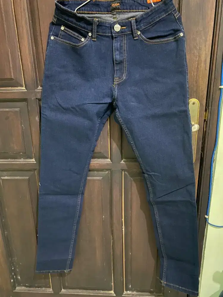 Jeans Dark Navy – Kondisi Masih Bagus