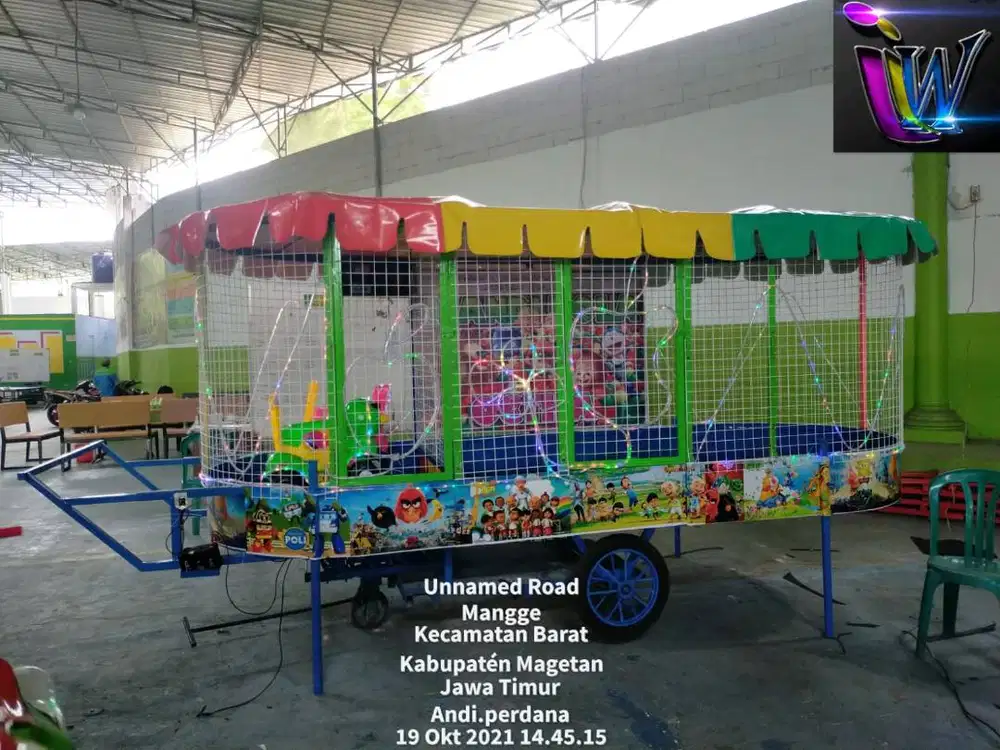 Odong odong Kereta Panggung Fiber || Mandi Bola Stiker