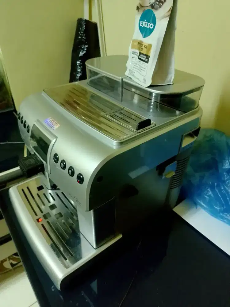 Mesin kopi saeco aulika