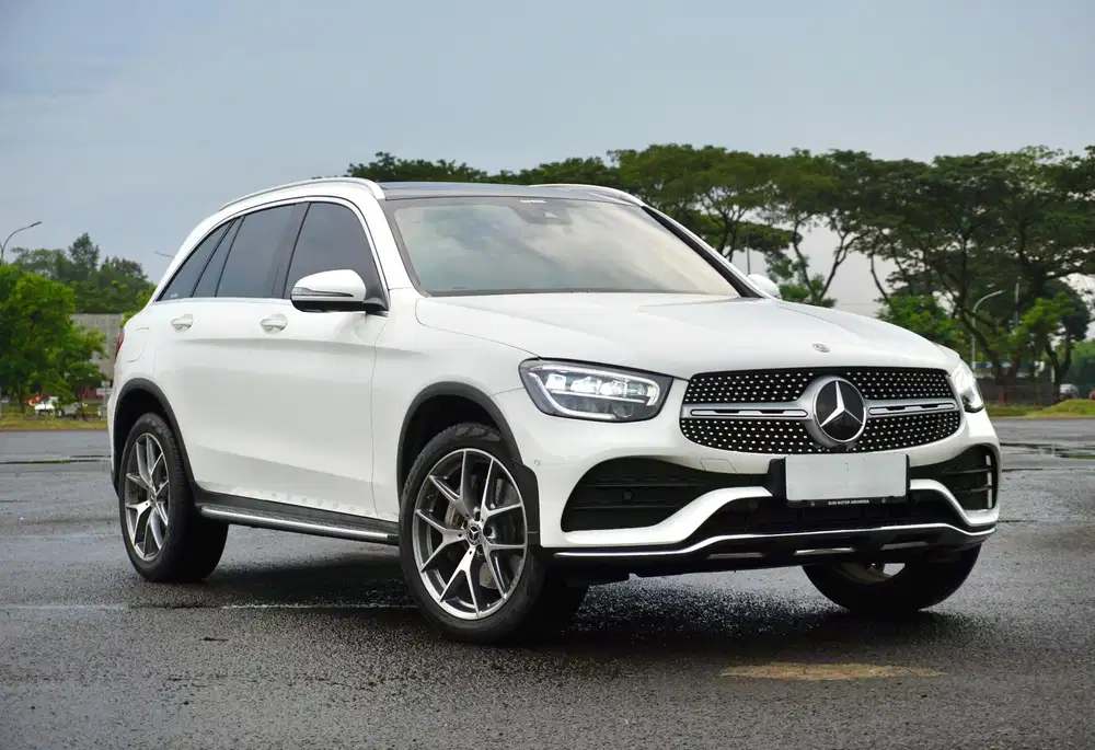 Mercedes Benz GLC200
AMG Line Facelift X253 2020