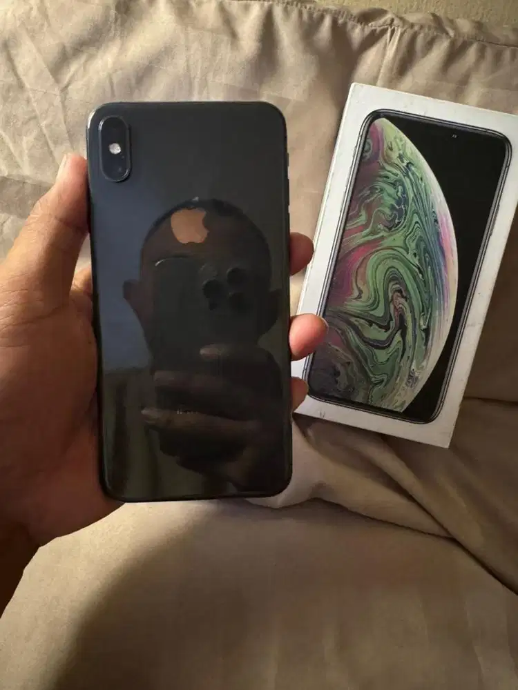 Iphone xs max 64gb inter