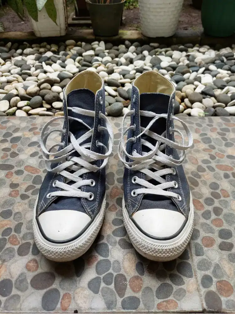 Jual Sepatu Converse Chuck Taylor High Navy Original 100% Bandung